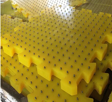 পলিউরেথেন রোটারি টেবিল অ্যান্টি স্লিপ ম্যাট টান শক্তি 45 এমপিএ আইএসও 9001 ড্রিলিং রিগ প্ল্যাটফর্ম পরিবেশের জন্য উপযুক্ত