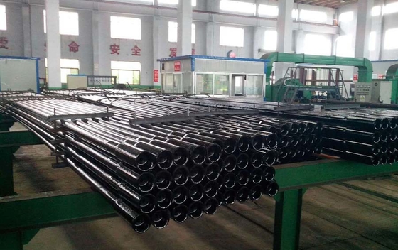 API RSC OCTG থ্রেড টাইপ ড্রিলিং কেসিং পাইপ 2 3 / 8" - 6 5 / 8"