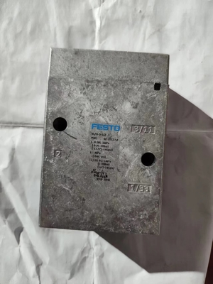 ISO XJ750 ওয়ার্কওভার রিগ পার্টস এয়ার রিলে ভালভ XJ-120 VL/O-3-1/2